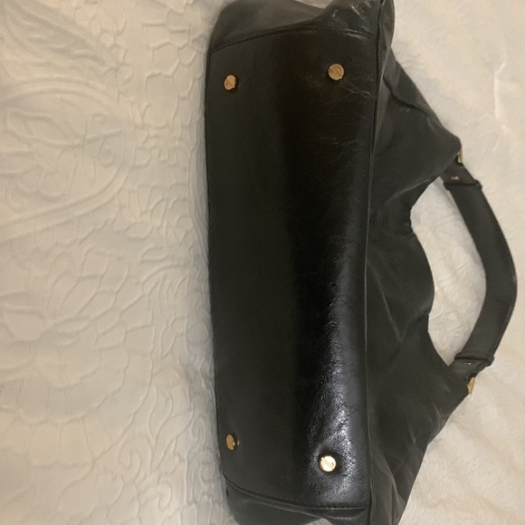 100% Authentic Tory Burch Handbag - Picture 7 of 9